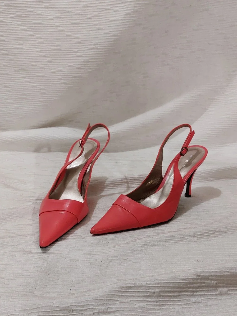 Women's Pointed Slingback Heels in Coral Pink Size 39